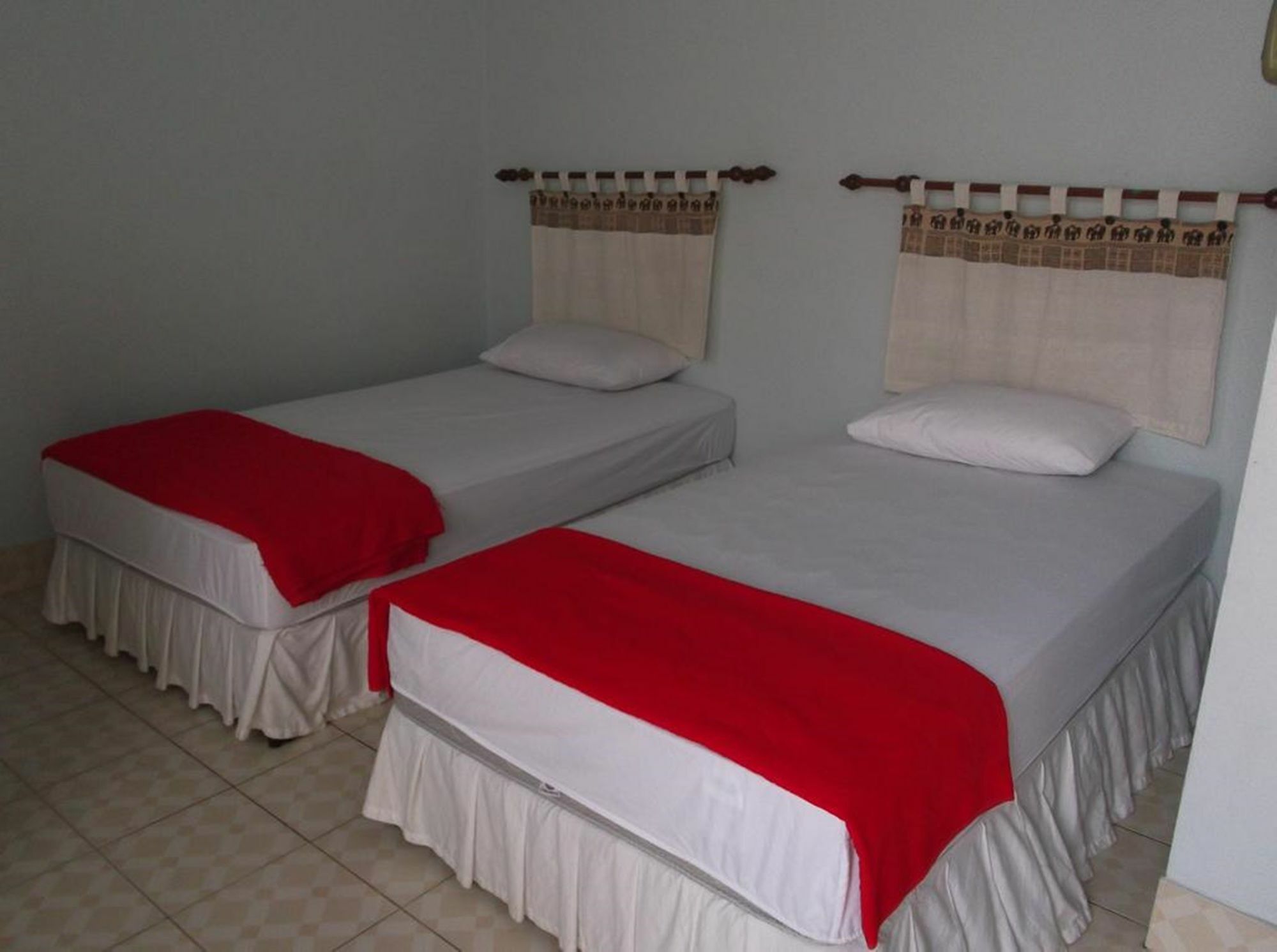 Fame Guesthouse Chumphon Buitenkant foto