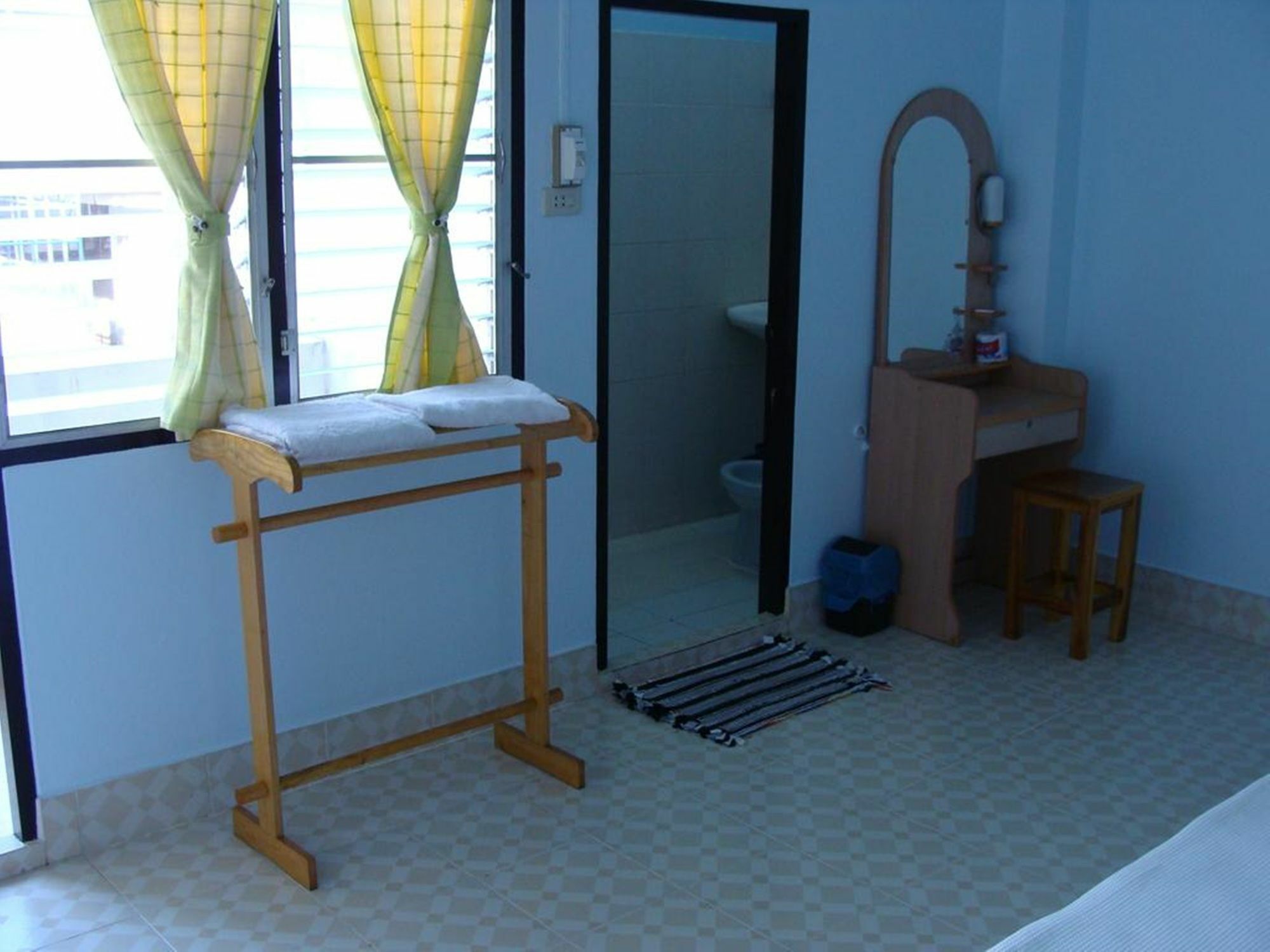 Fame Guesthouse Chumphon Buitenkant foto